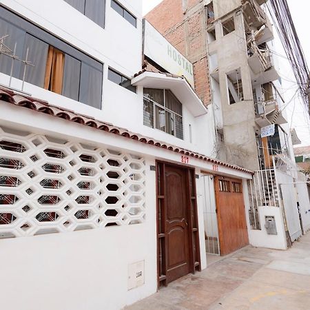 Hostal Las Fresas Lima Airport Callao Zewnętrze zdjęcie