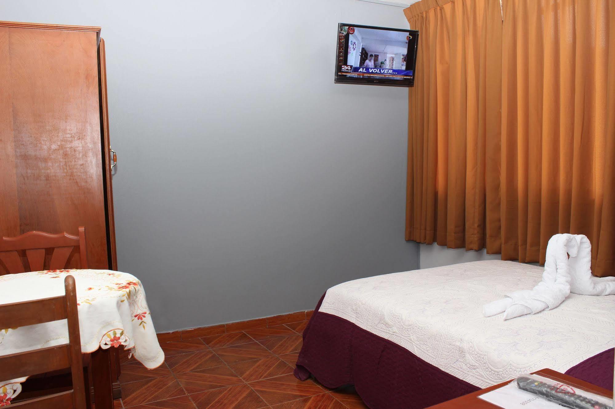 Hostal Las Fresas Lima Airport Callao Zewnętrze zdjęcie