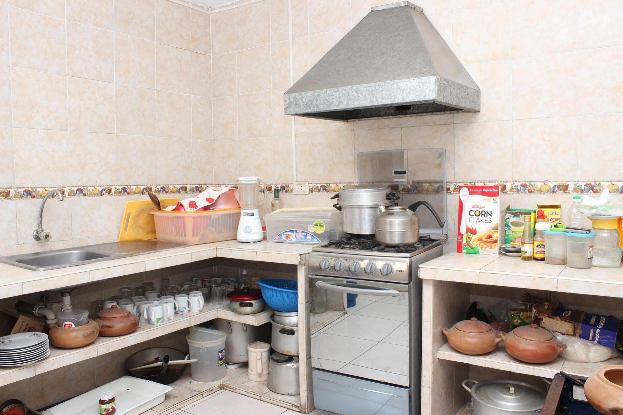 Hostal Las Fresas Lima Airport Callao Zewnętrze zdjęcie